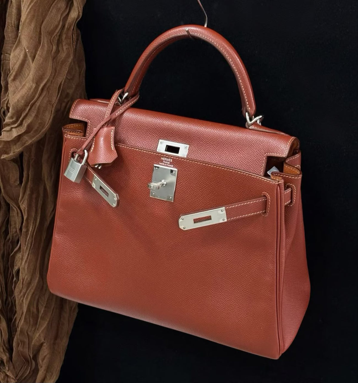 Hermes Kelly 28 Sienne Epsom Palladium hardware