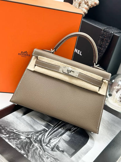 Hermes mini Kelly 20 Etoupe Epsom leather palladium hardware
