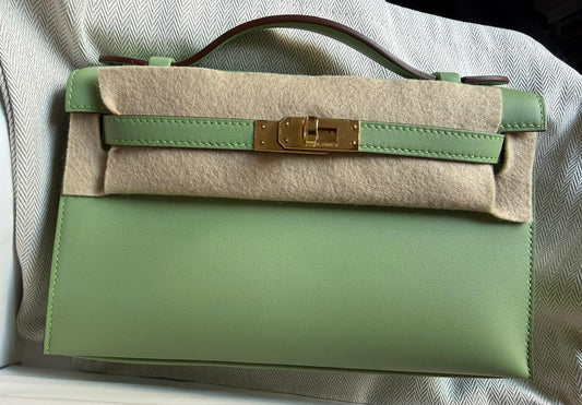 Hermès Kelly Pochette Hss Vert Criquet Swift Gold Hardware Interior Gold