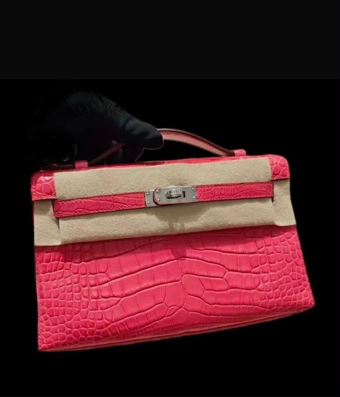 Hermes Kelly pochette Rose Extreme Matte Alligator Palladium hardware