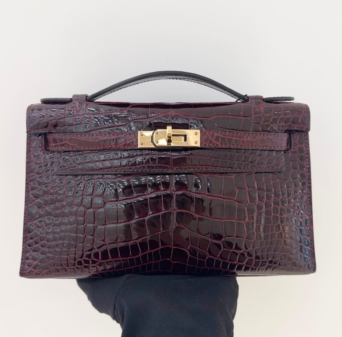 Kelly pochette Bordeaux shiny alligator Permabrass hardware