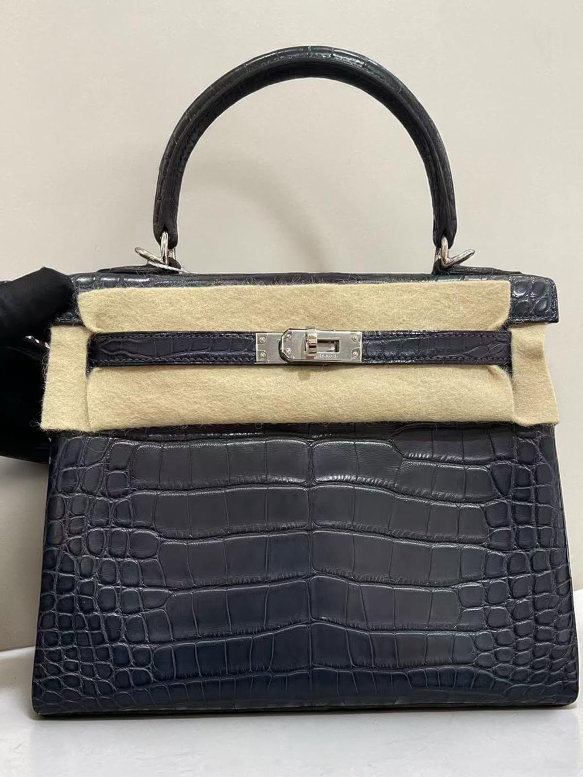 Hermes Kelly 25 Verso Blue Abysee/Rose Pourpre Matte Alligator Palladium hardware