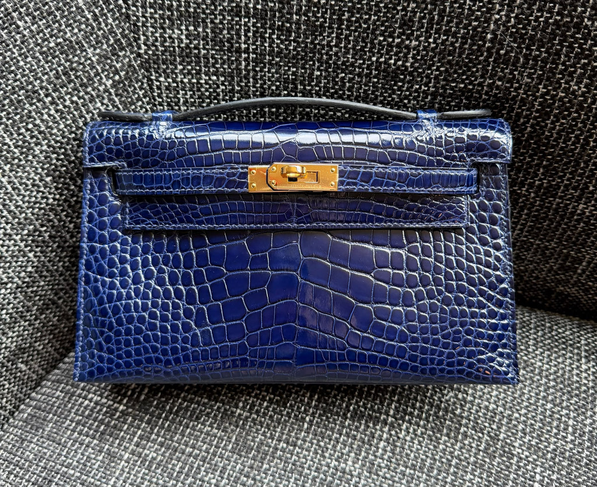Hermes Kelly Pochette blue sapphire shiny alligator gold hardware