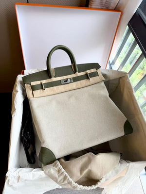Hermes HAC 40 Vert Veronese Togo & Ecru Toile Palladium hardware