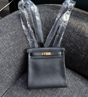 Hermes Kelly ado black Clemence gold hardware
