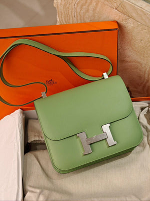 Hermes Constance 24 Vert Criquet Epsom Palladium hardware