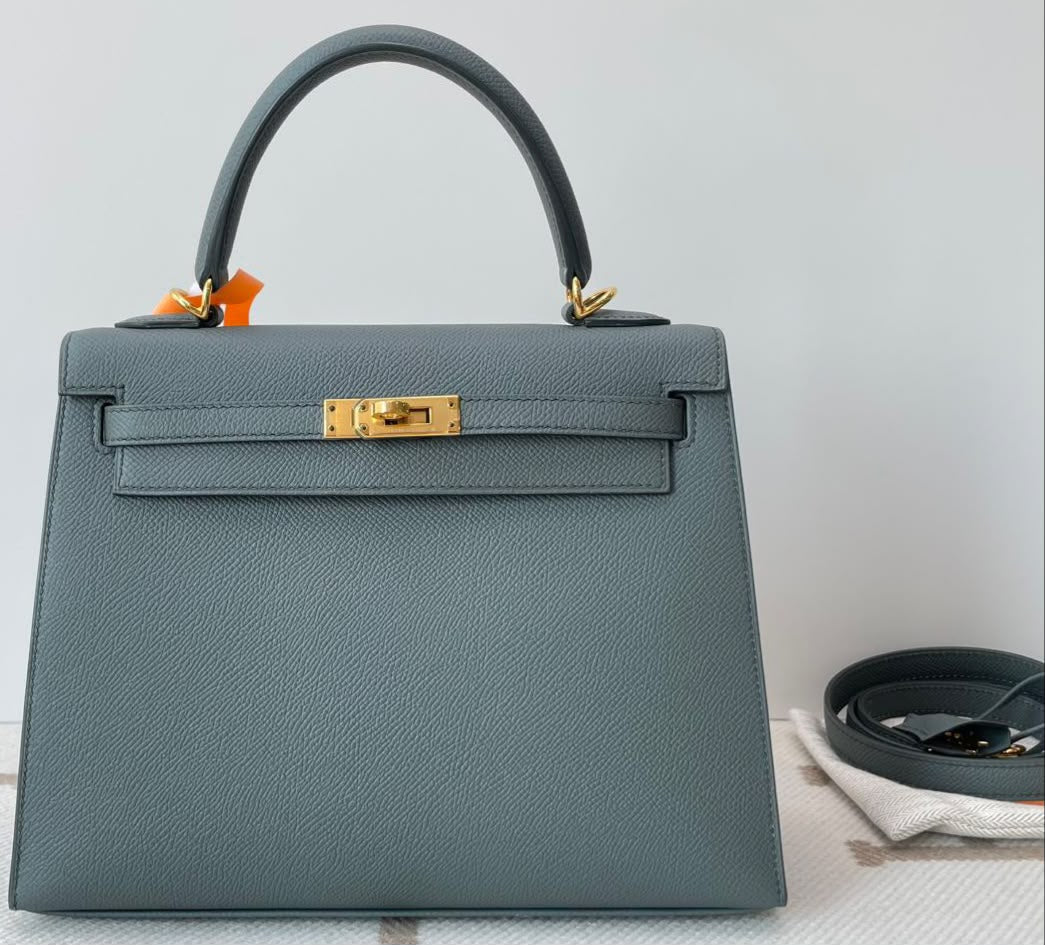 Hermes Kelly 25 Vert Amande Epsom Gold hardware