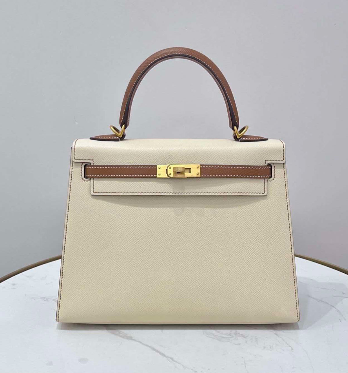 Hermes Kelly 25 HSS Craie x gold brushed Palladium hardware