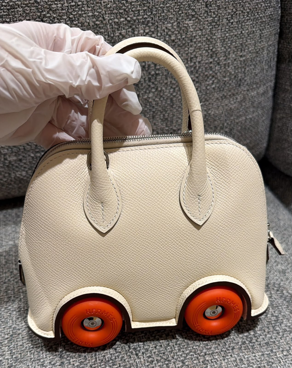 Hermes Bolide On Wheels Craie Epsom Palladium hardware