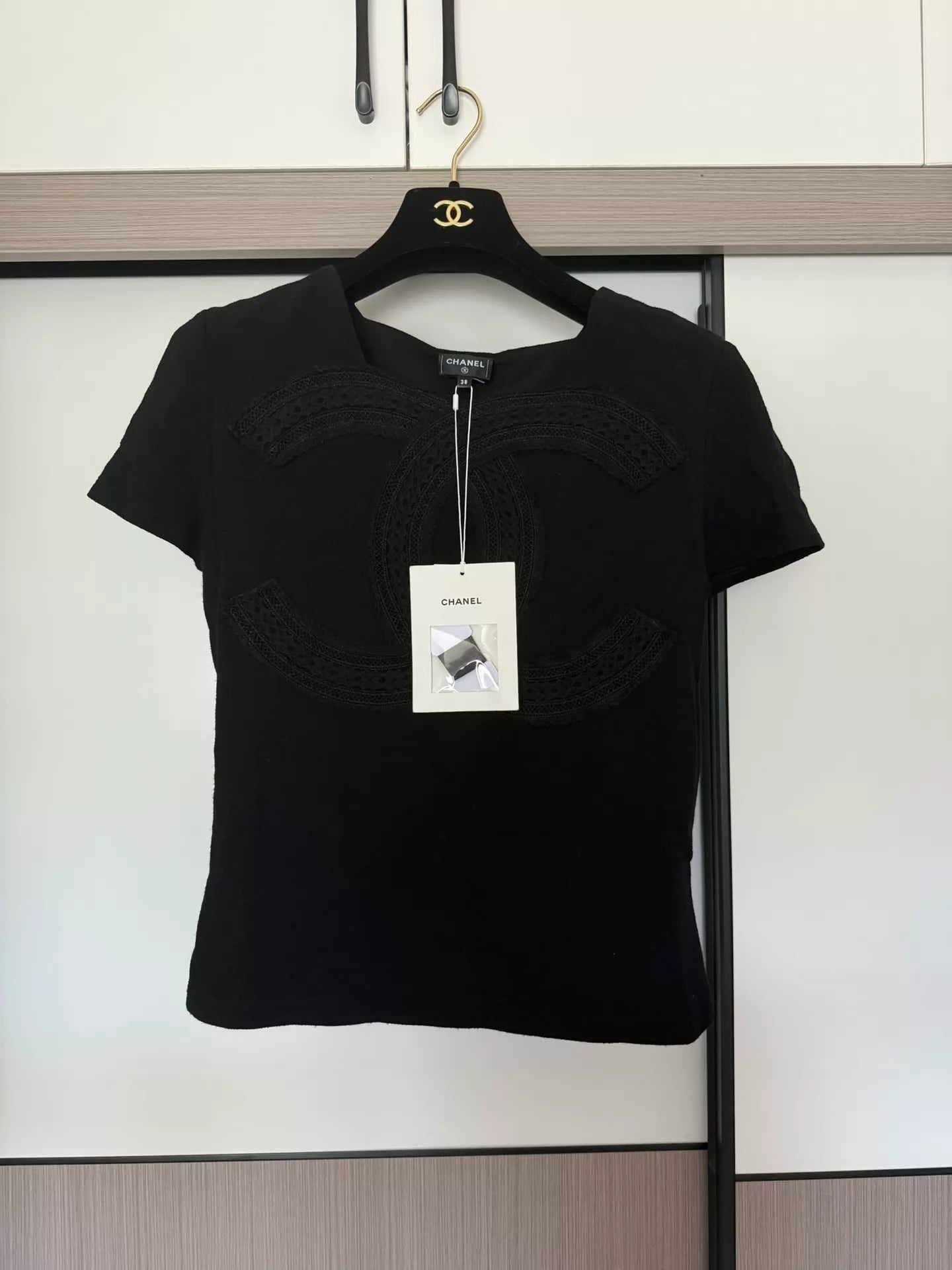 Chanel 24K logo short-sleeved top