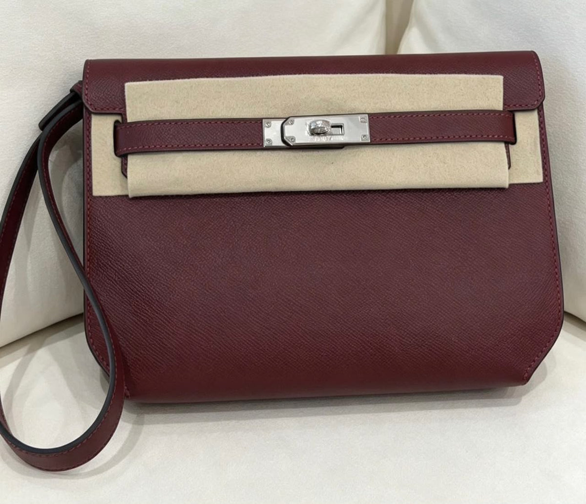 Hermes Kelly Depeches Rouge H Epsom Palladium hardware