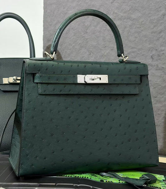 Hermes Kelly 28 Vert Titien Ostrich Palladium hardware