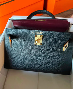 Hermes Mini Kelly 20 HSS Verso Black / Burgundy Epsom Gold hardware