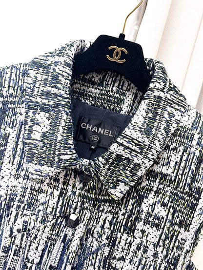 Chanel 18 tweed vest
