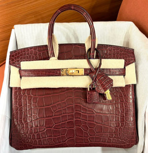Hermes Birkin 25 Bourgogne Matte Alligator Gold hardware