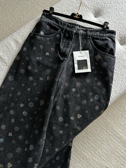 Chanel 25B black all-over graffiti cartoon wide-leg trousers