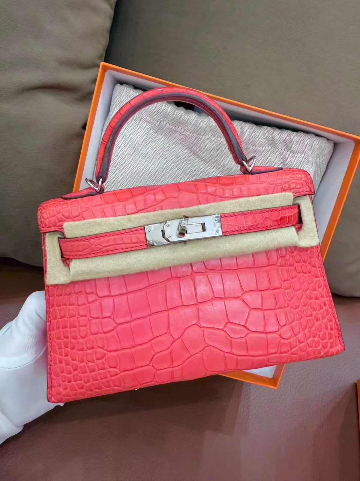 Hermes Mini Kelly 20 Bougainvillier Matte Alligator Palladium hardware