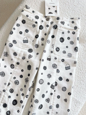 Chanel 25B White All-over Graffiti Straight Leg Pants