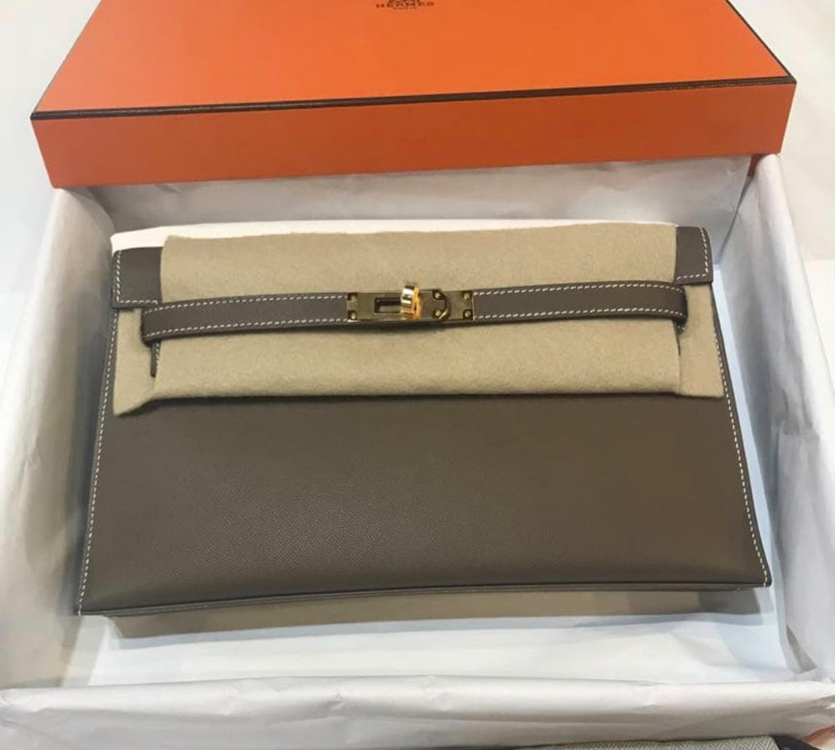 Kelly Elan Etoupe Madame Gold hardware