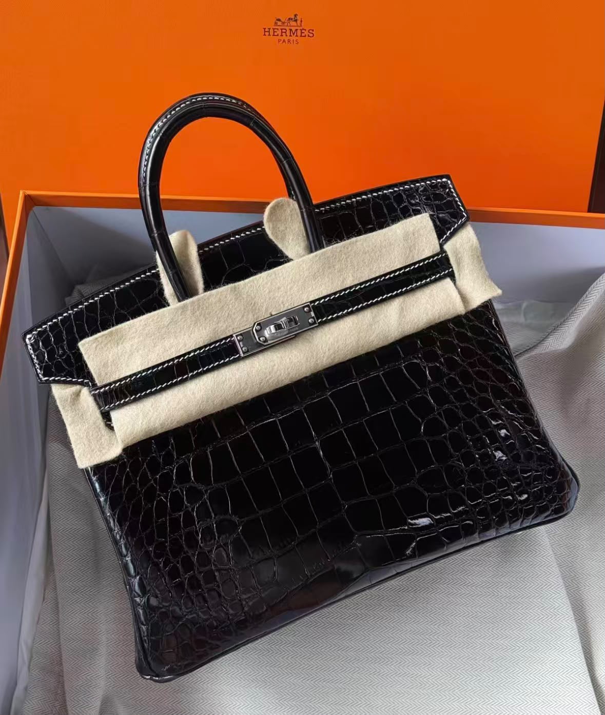 Hermes Birkin 25 HSS black shiny alligator phw nata interior