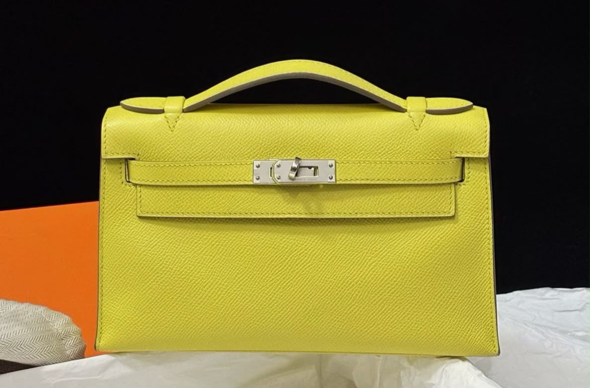 Hermes Kelly pochette Souffre Epsom Gold hardware