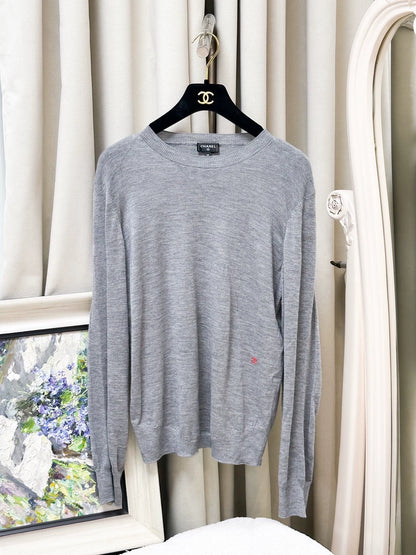 Chanel 26P grey cashmere top