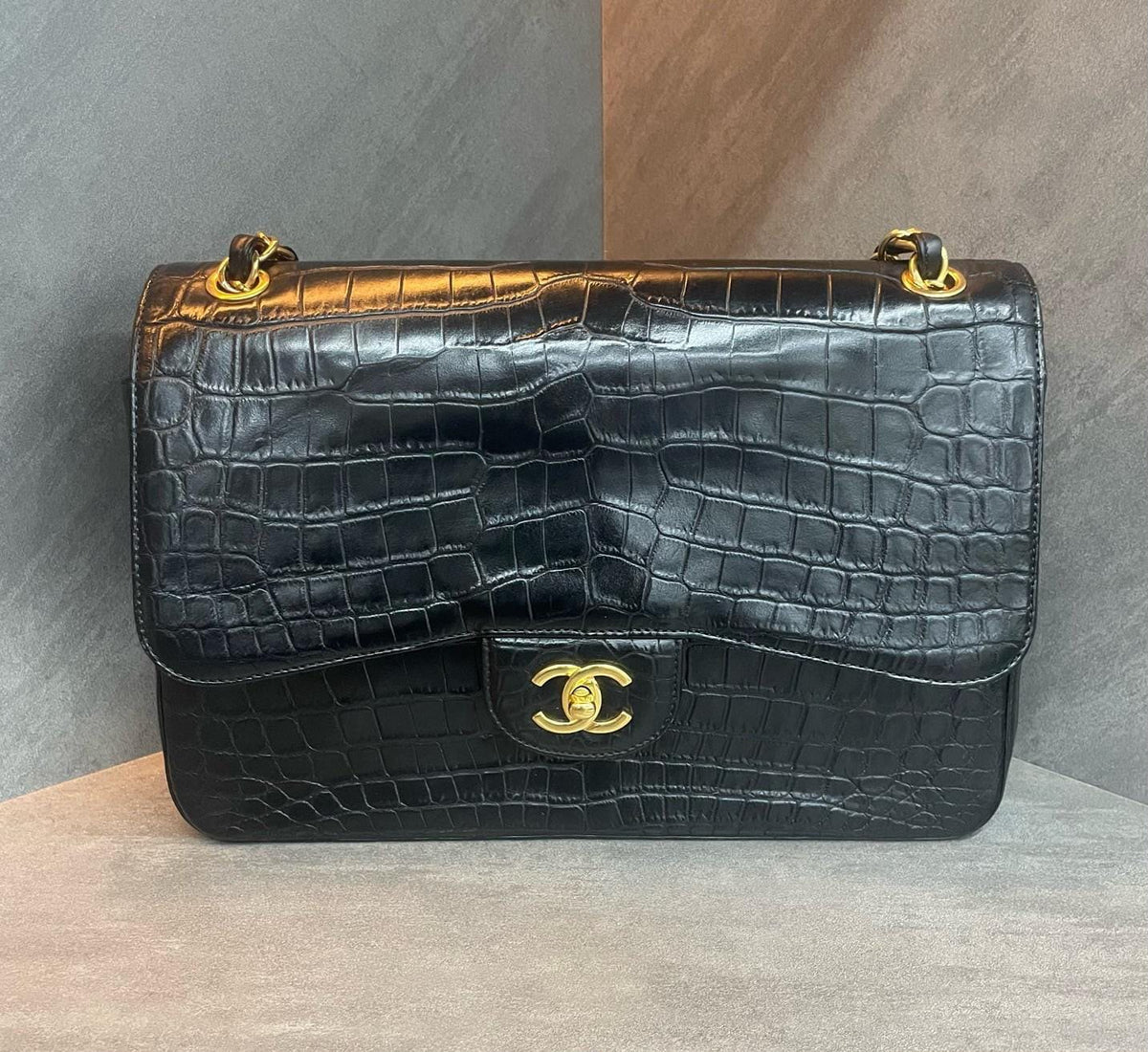Chanel Classic Flap Black Matte Alligator Gold hardware