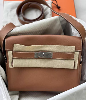 Hermes Kelly Messenger PM Gold Evergrain Palladium hardware