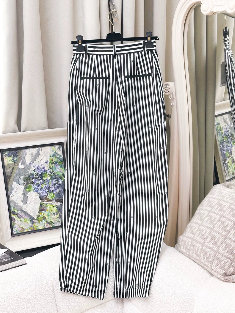Chanel 24M Black and white trousers