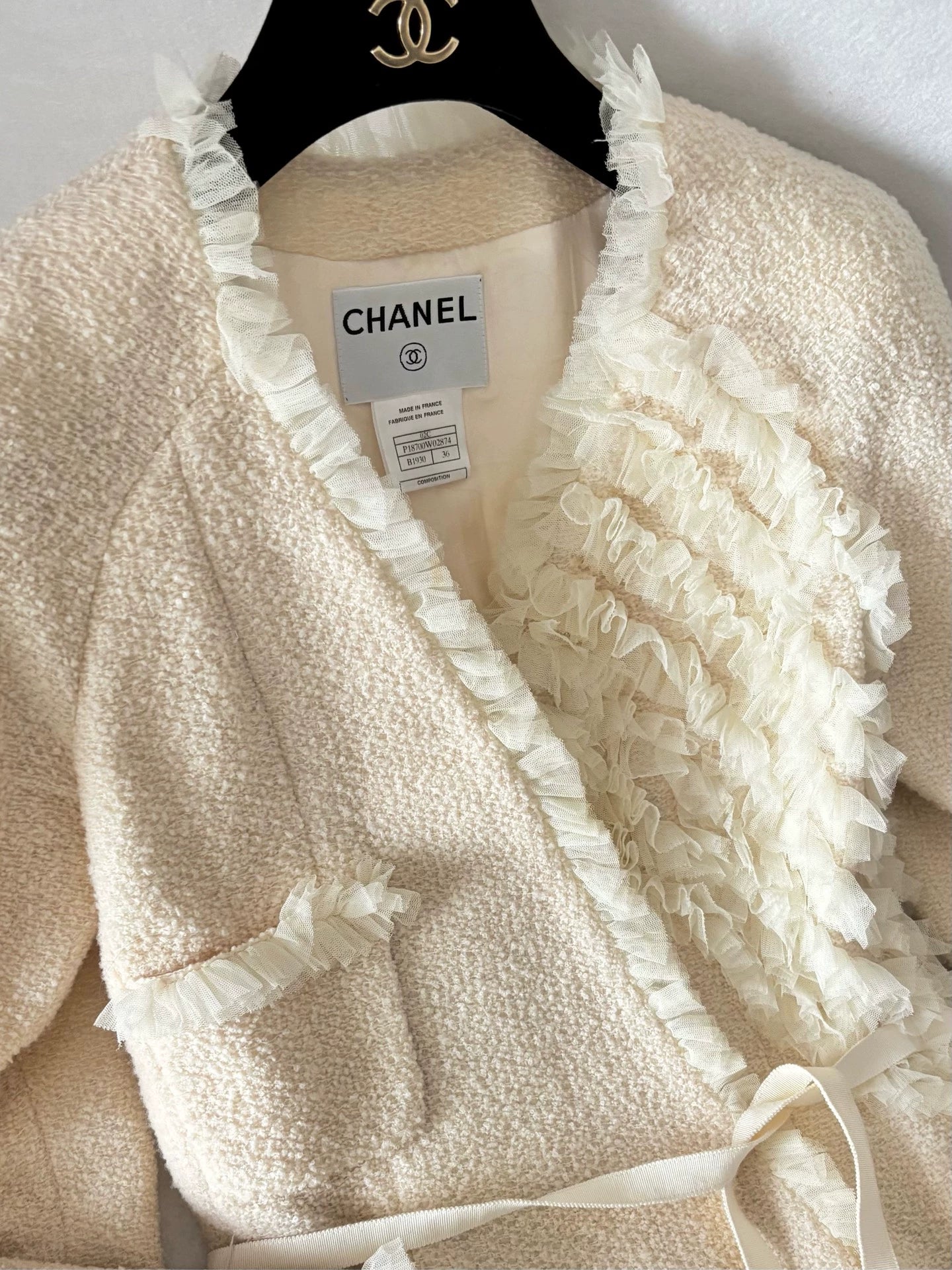 Chanel 02C Off-white Mesh and Lace Trim Jacket