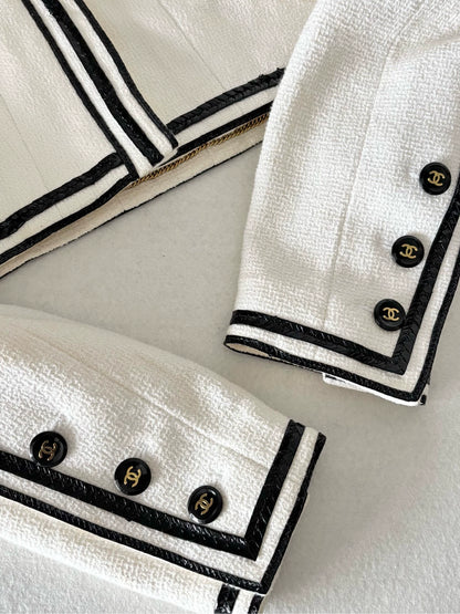 Chanel 95P White Short Jacket Skirt