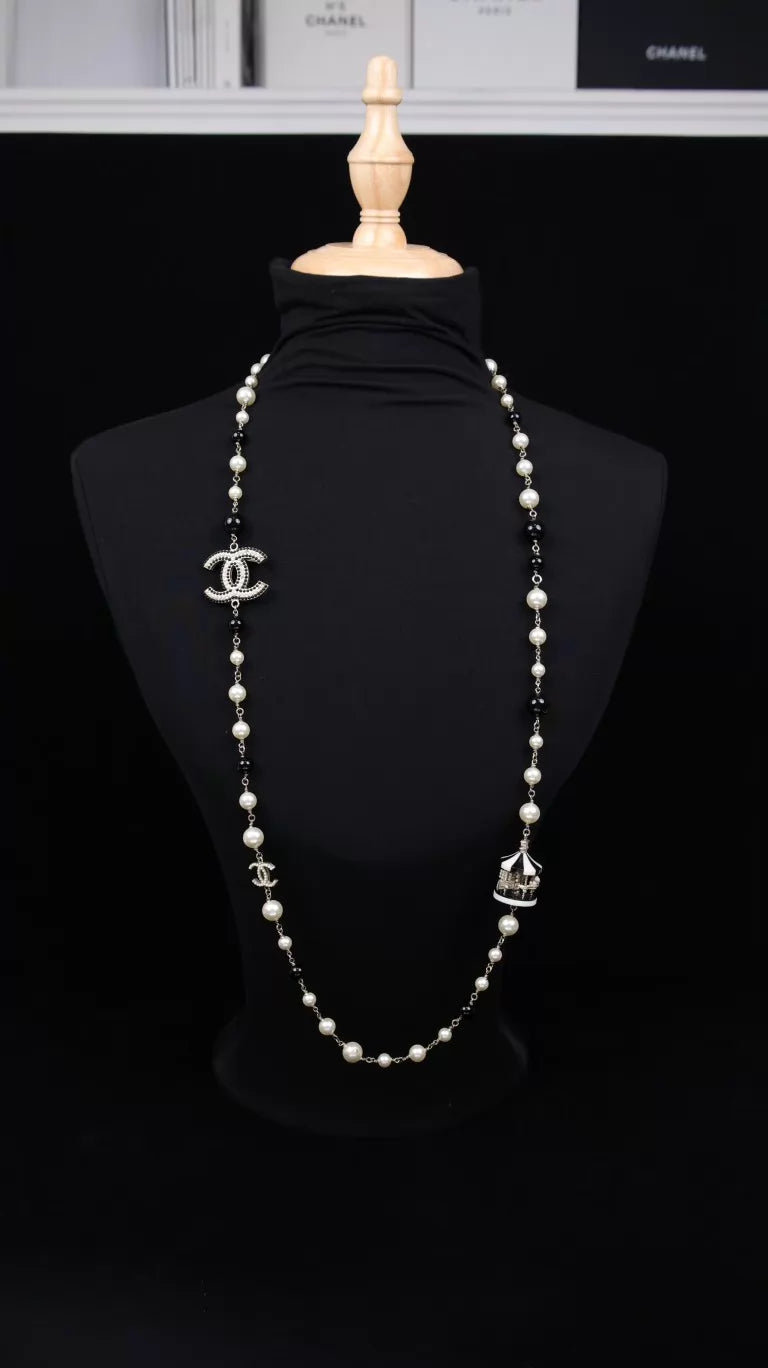 Chanel 08 Black and White Pearl Pendant Long Necklace
