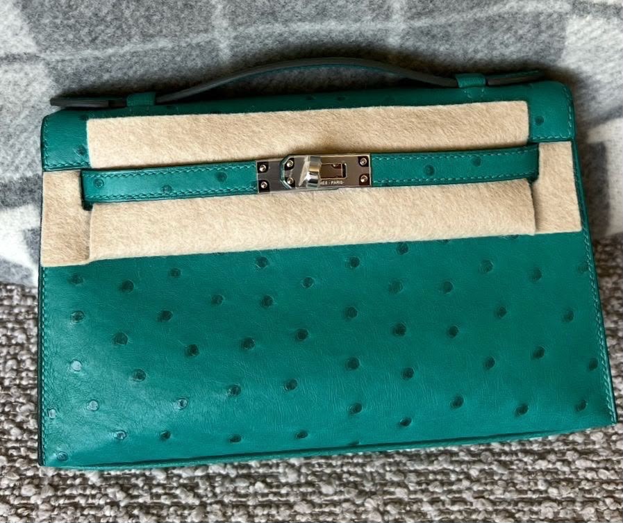 Hermes Kelly pochette Vert Verone Ostrich Palladium hardware