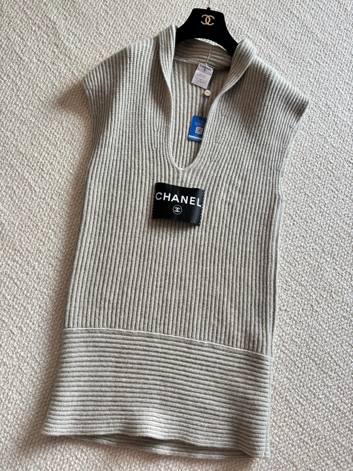 Chanel 08C Sage Green Dress