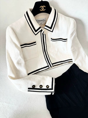 Chanel 95P White Short Jacket Skirt