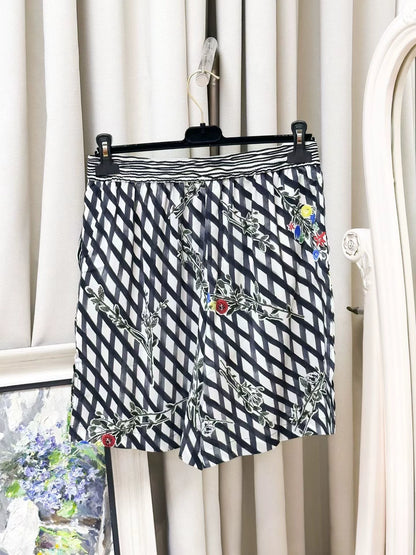 Chanel 26P black silk shorts