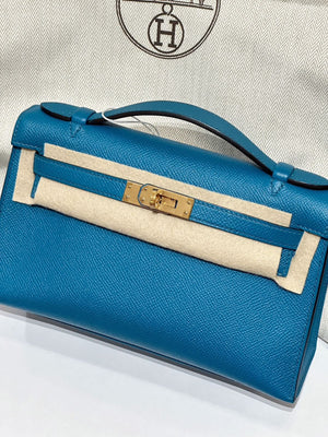 Hermes Kelly pochette Bleu Izmir Epsom Gold hardware