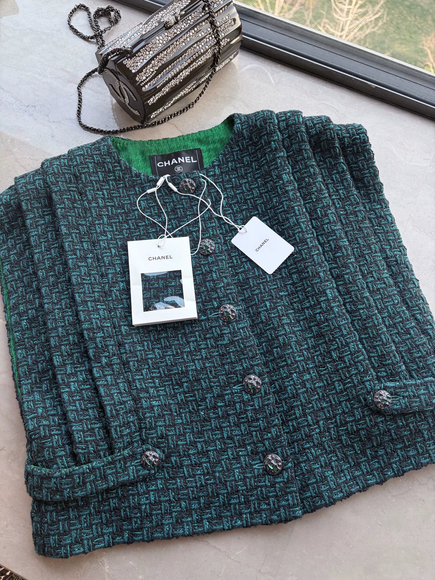 Chanel 24A Tweed green Vest