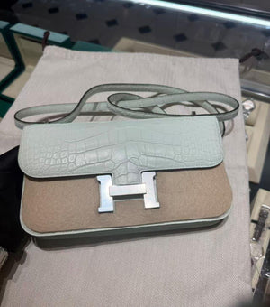 Hermes Constance Elan Gris Neve Matte Alligator Palladium hardware