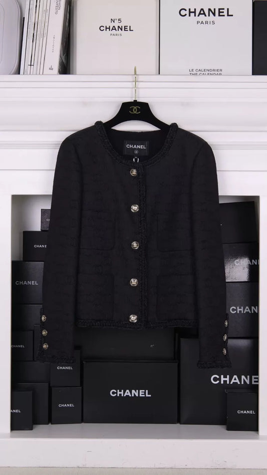 Chanel 21A Black tweed Jacket