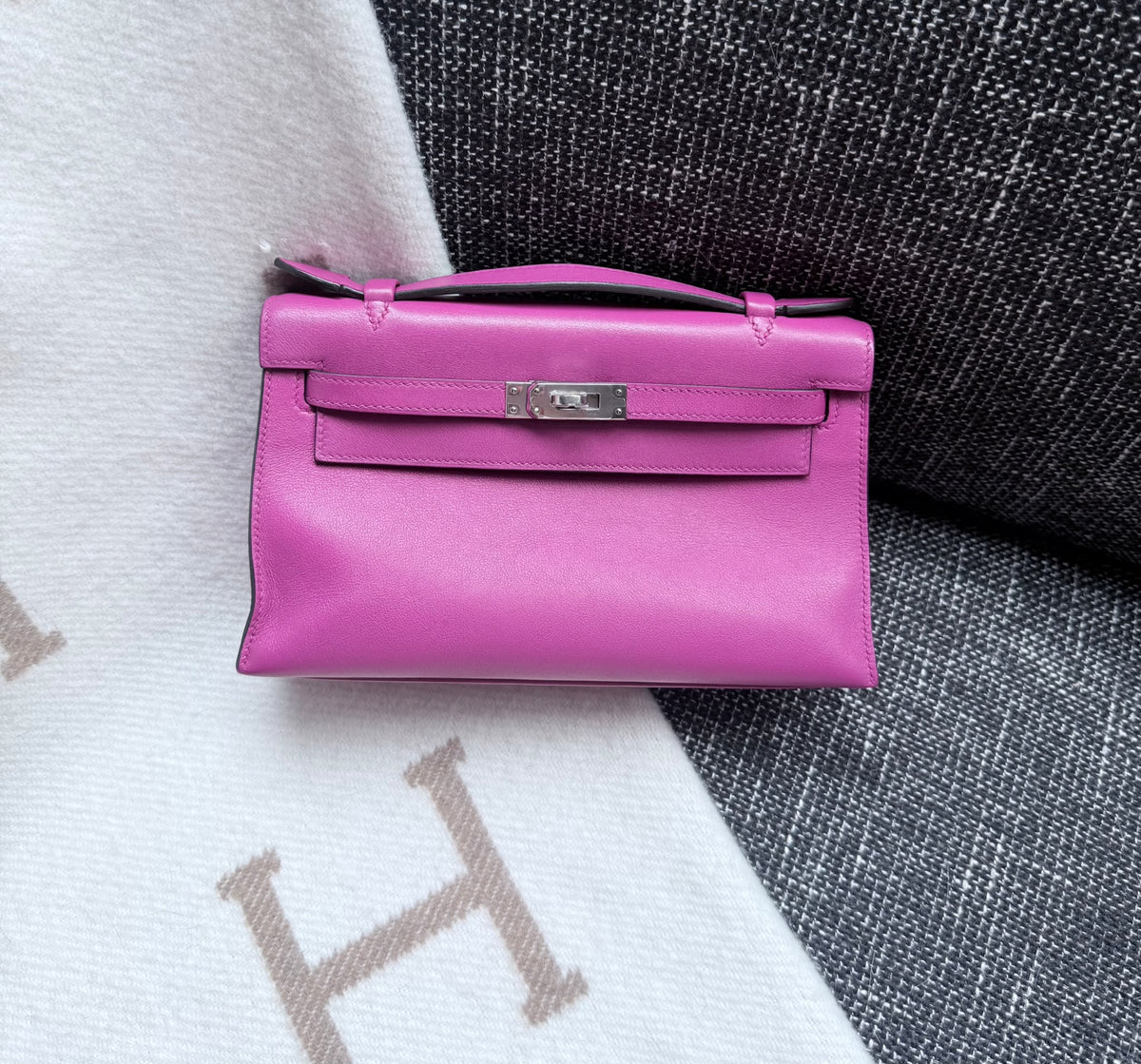 Hermes Kelly pochette rose pourpre swift palladium hardware