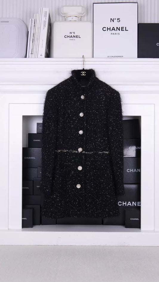 Chanel 22A  Black and Gold tweed Glittering Jacket