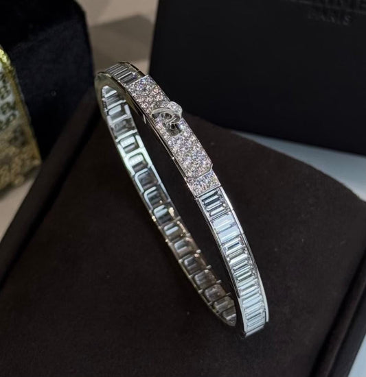 Hermes Kelly Bracelet White Gold / full Diamond baguettes