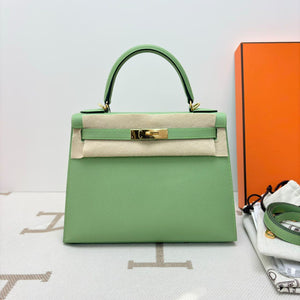 Hermes Kelly 28 Vert Criquet Epsom Gold hardware