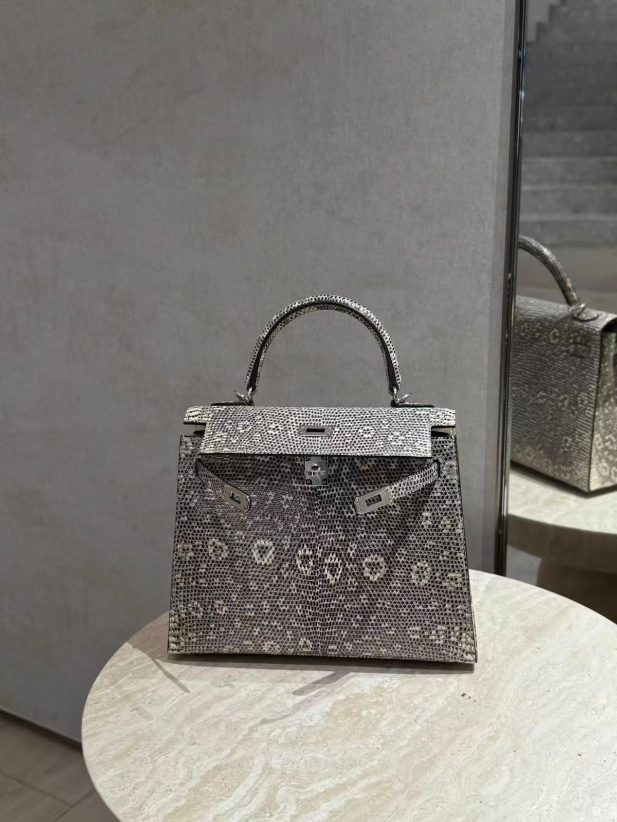 Hermes Kelly 28 Ombre Lizard Palladium hardware