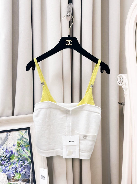 Chanel 25C white and yellow cashmere top