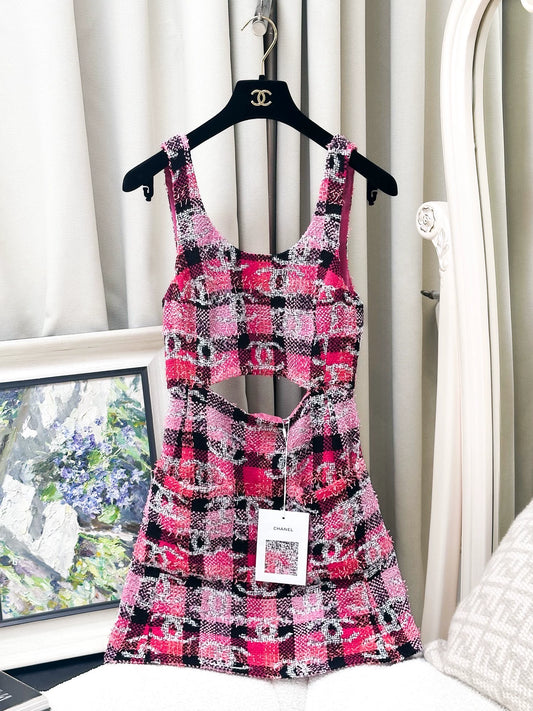 Chanel 22M pink and black dress