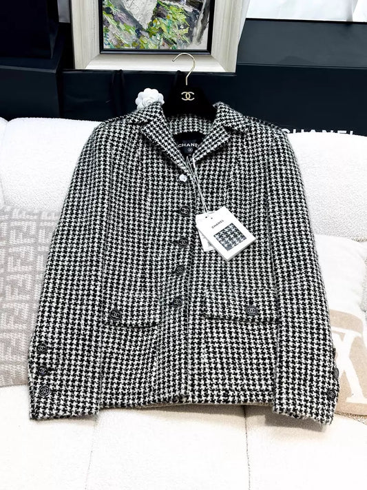 Chanel 22k black and white tweed coat