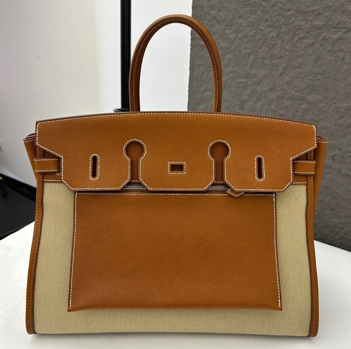Hermes Birkin 25 A l’Envers Fauve Barenia Faubourg & Ecru Toile Palladium hardware