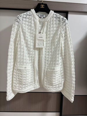 Chanel 26C white knit cardigan
